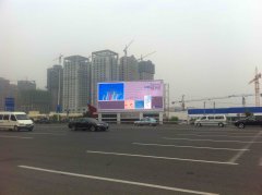 都市大门的入口，不一样的传媒呈现